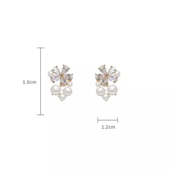 Korean Style Crystal Flower Imitation Pearl Stud Earrings For Women Girls Sweet - Picture 3 of 4